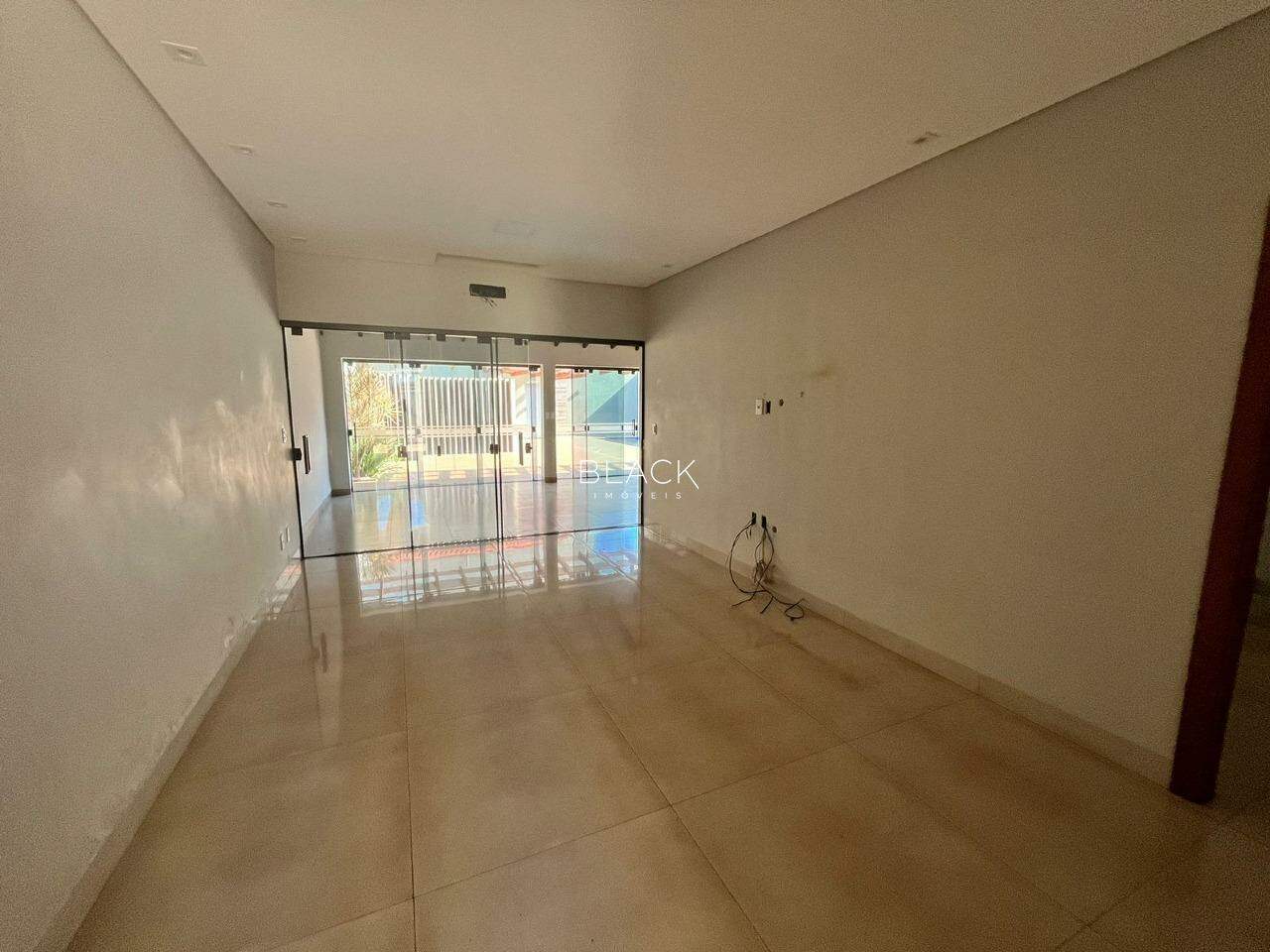 Casa à venda, 3 vagas, Vila Aurora – Dourados/MS