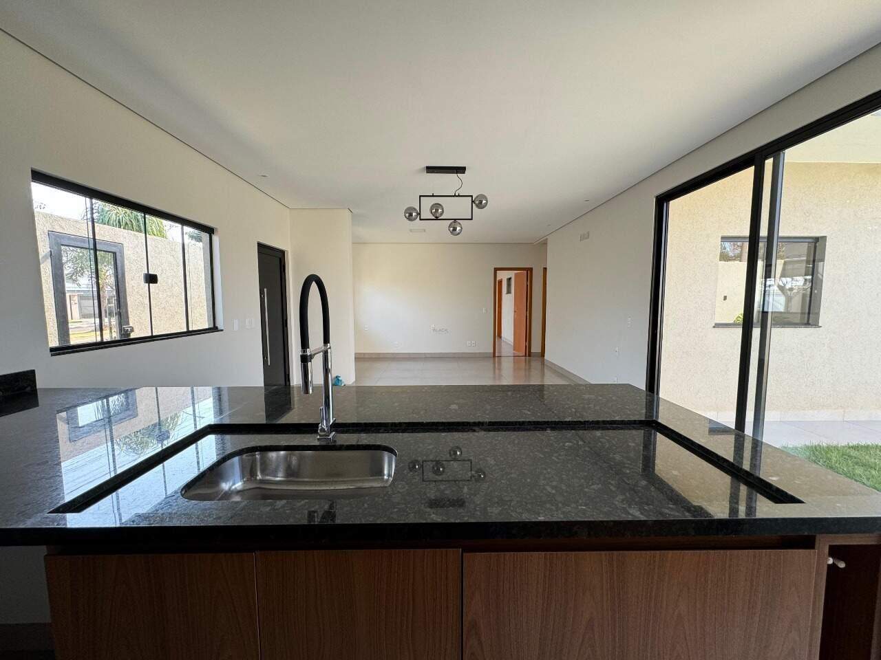 Casa à venda no Jardim Cristhais - Foto 5