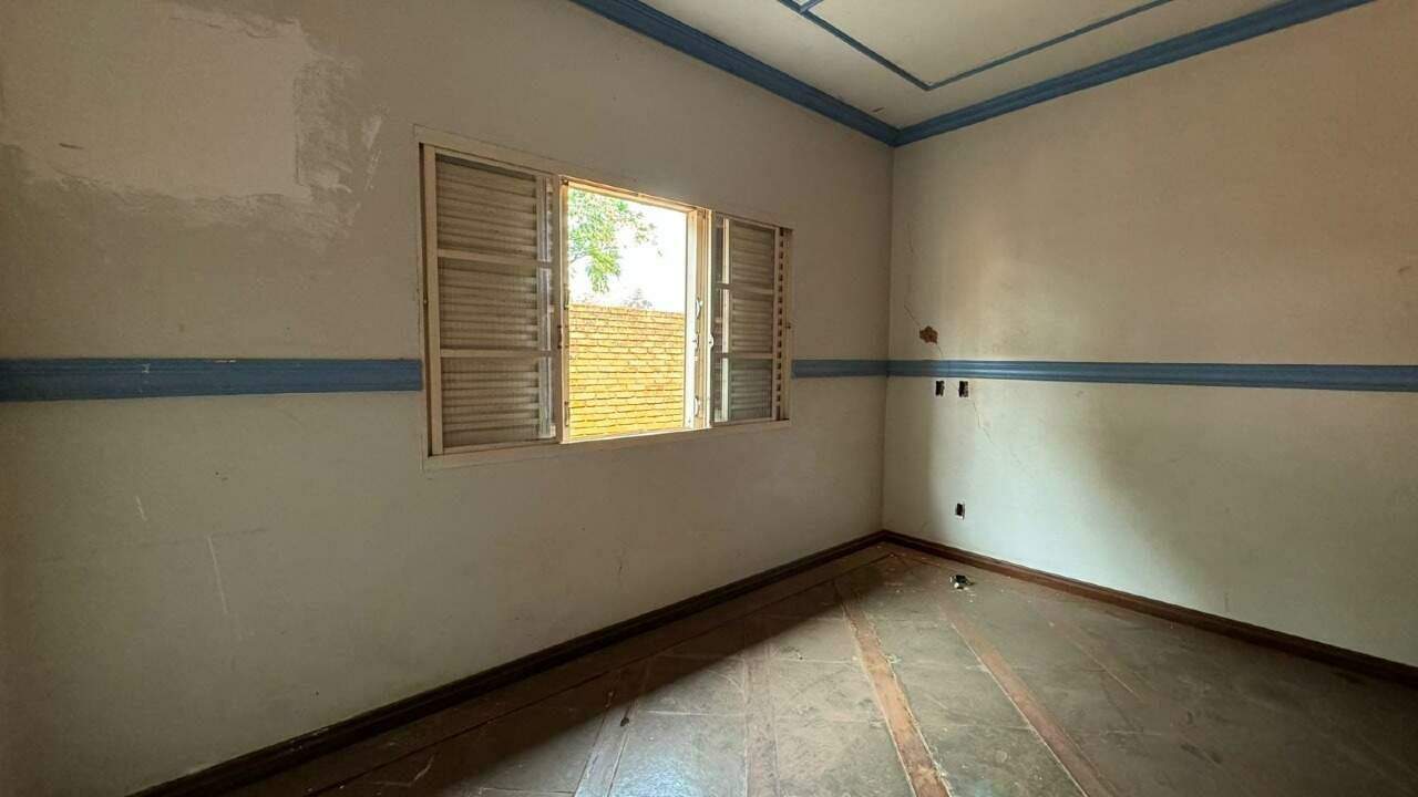 Casa à Venda – Ponto Comercial - Foto 10
