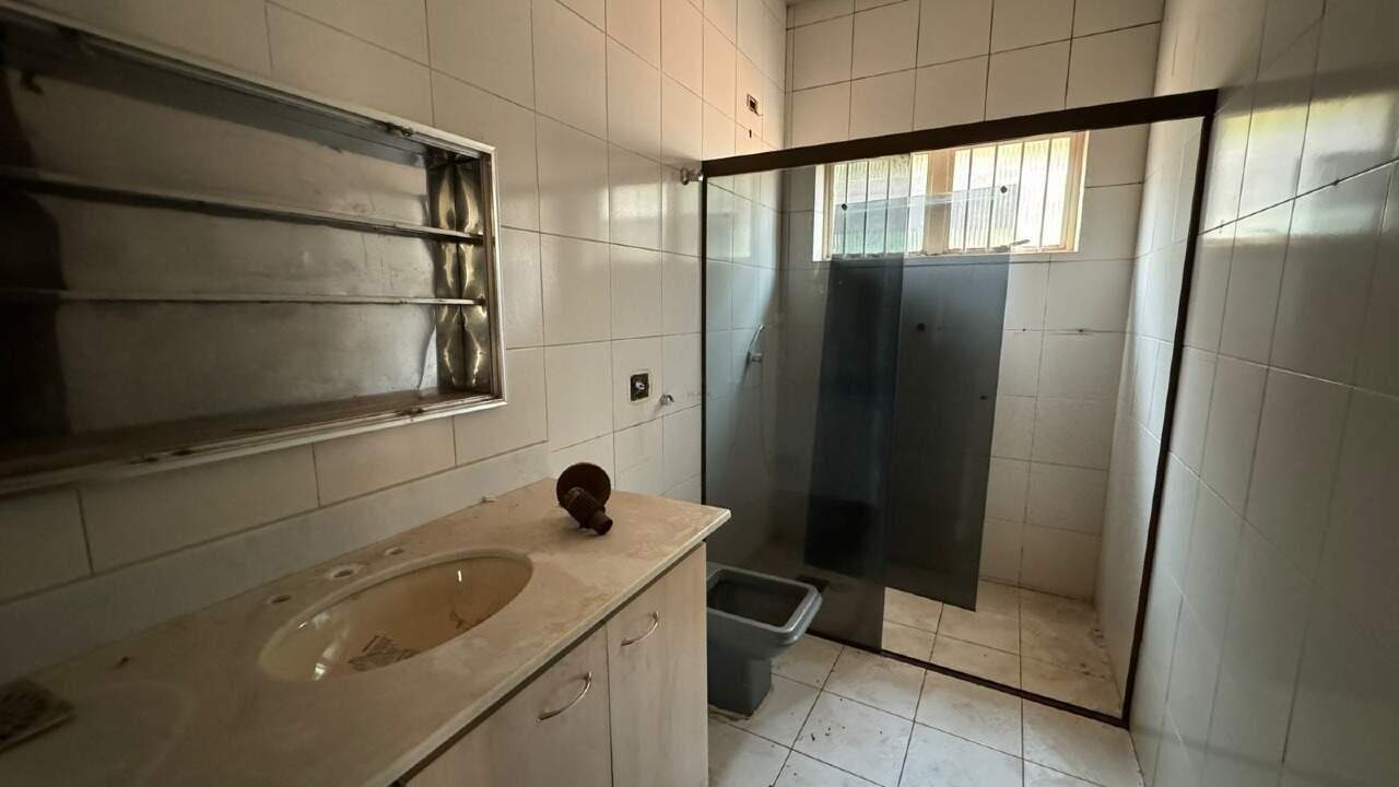 Casa à Venda – Ponto Comercial - Foto 6