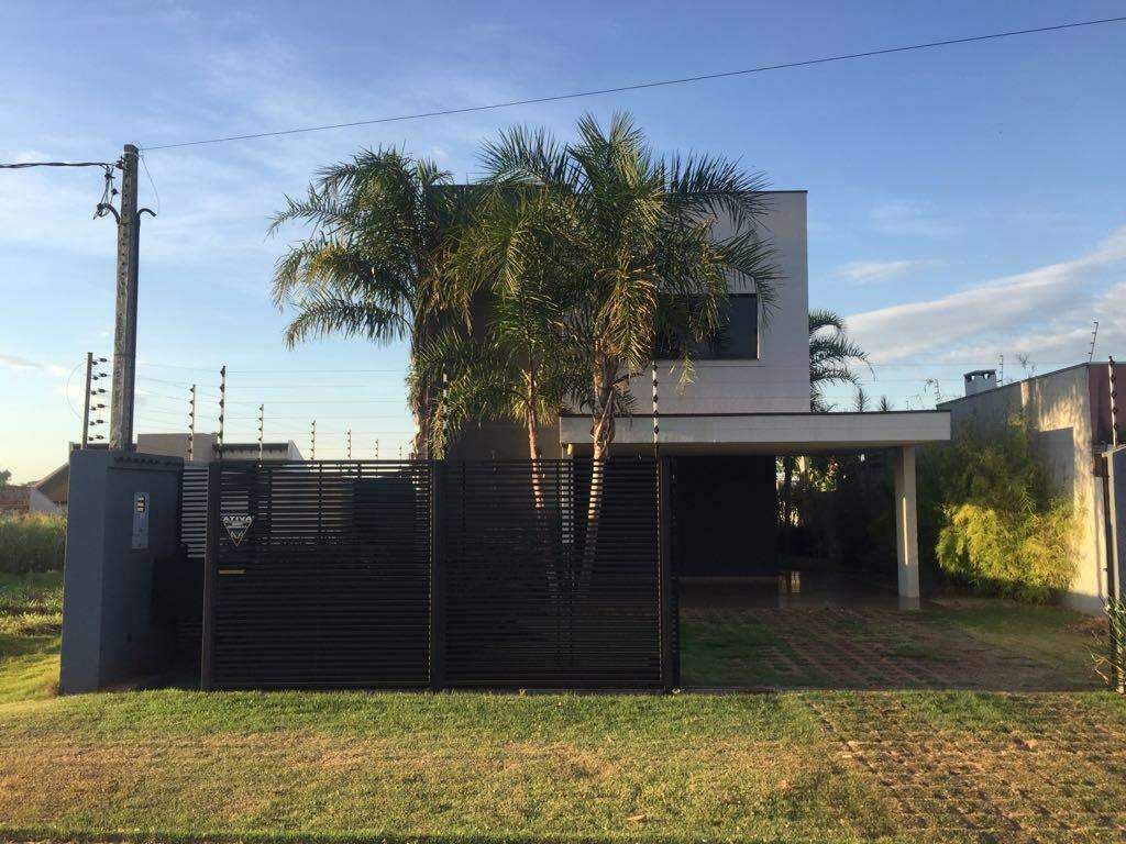 Casa à Venda – Santa Fé