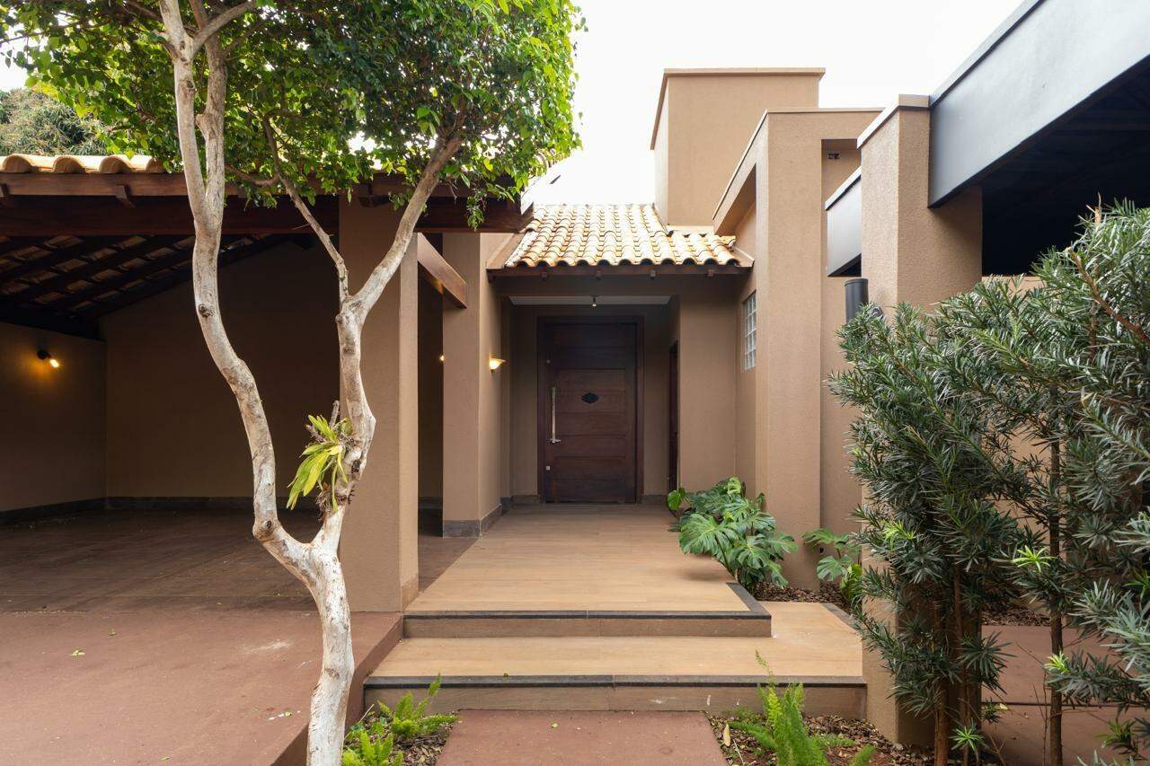 Excelente Casa com 1150 m2 de Terreno. - Foto 24