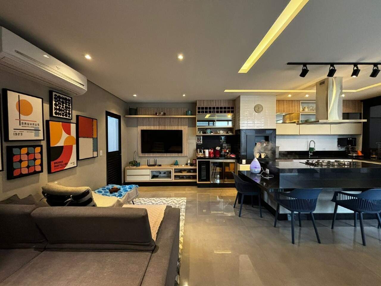 Viva o melhor do Porto Madero — Casa Térrea Completa à Venda