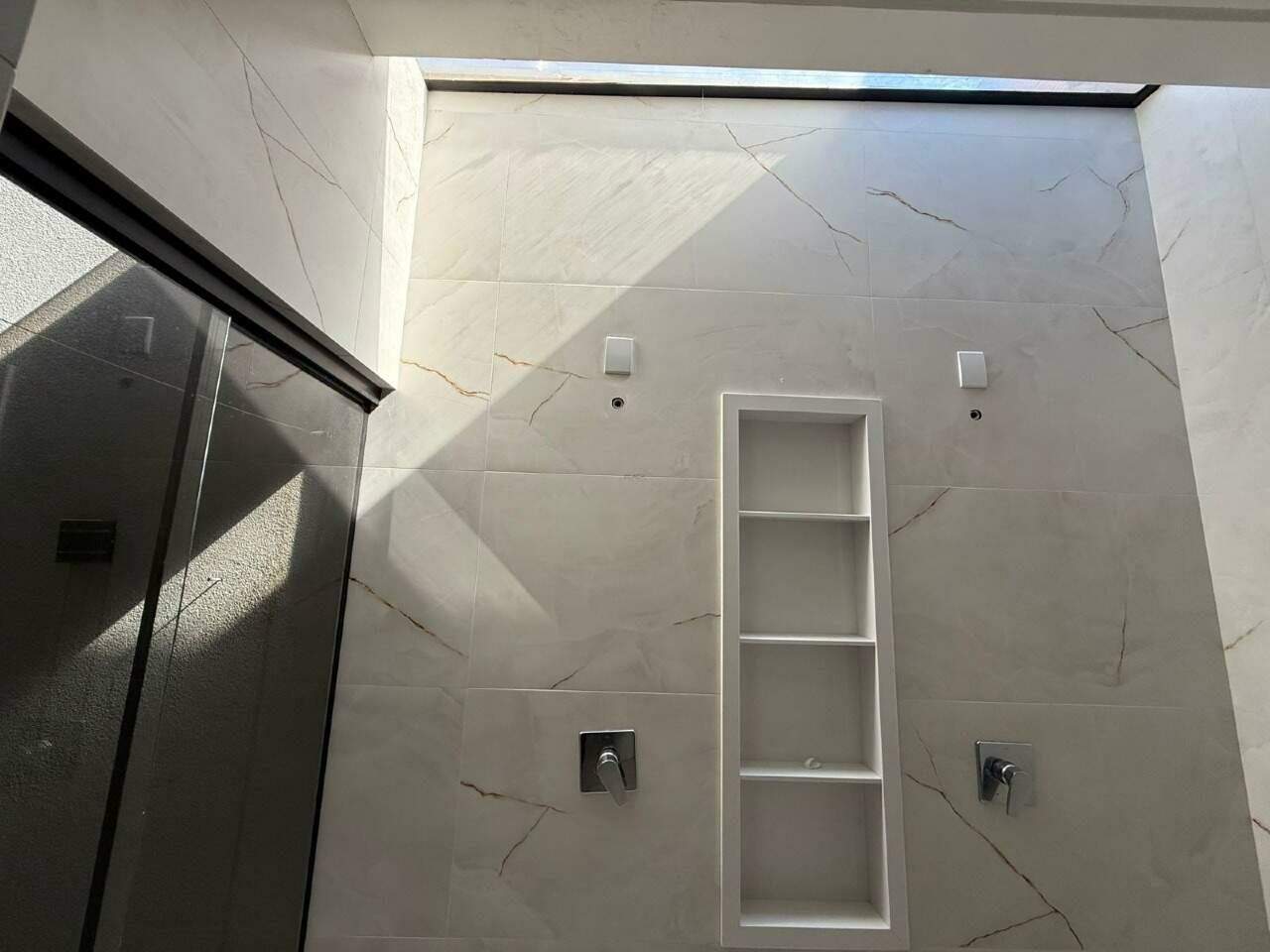 Casa Comercial Para Venda e Aluguel no Jardim das Palmeiras - Foto 18