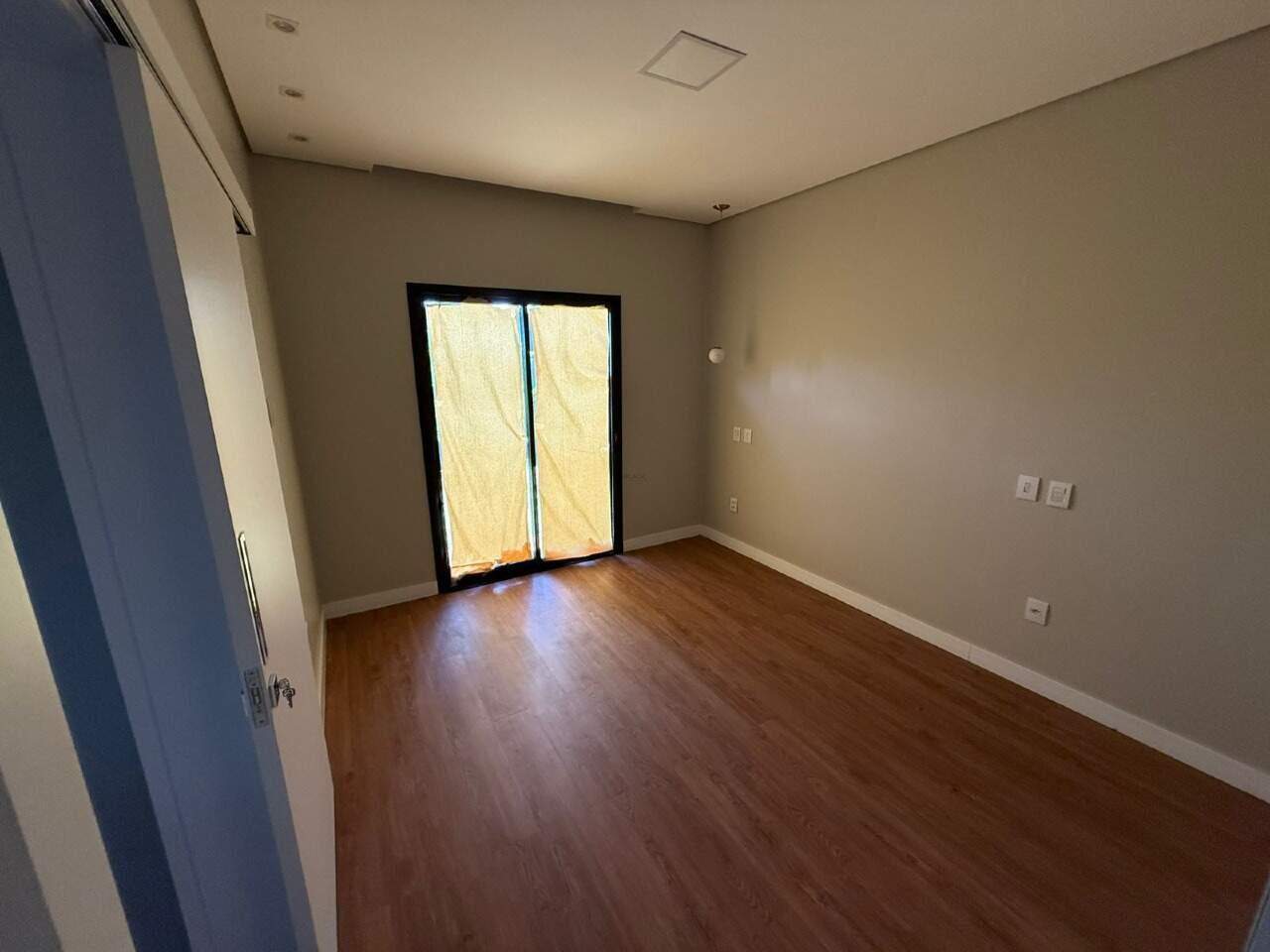 Casa Comercial Para Venda e Aluguel no Jardim das Palmeiras - Foto 16