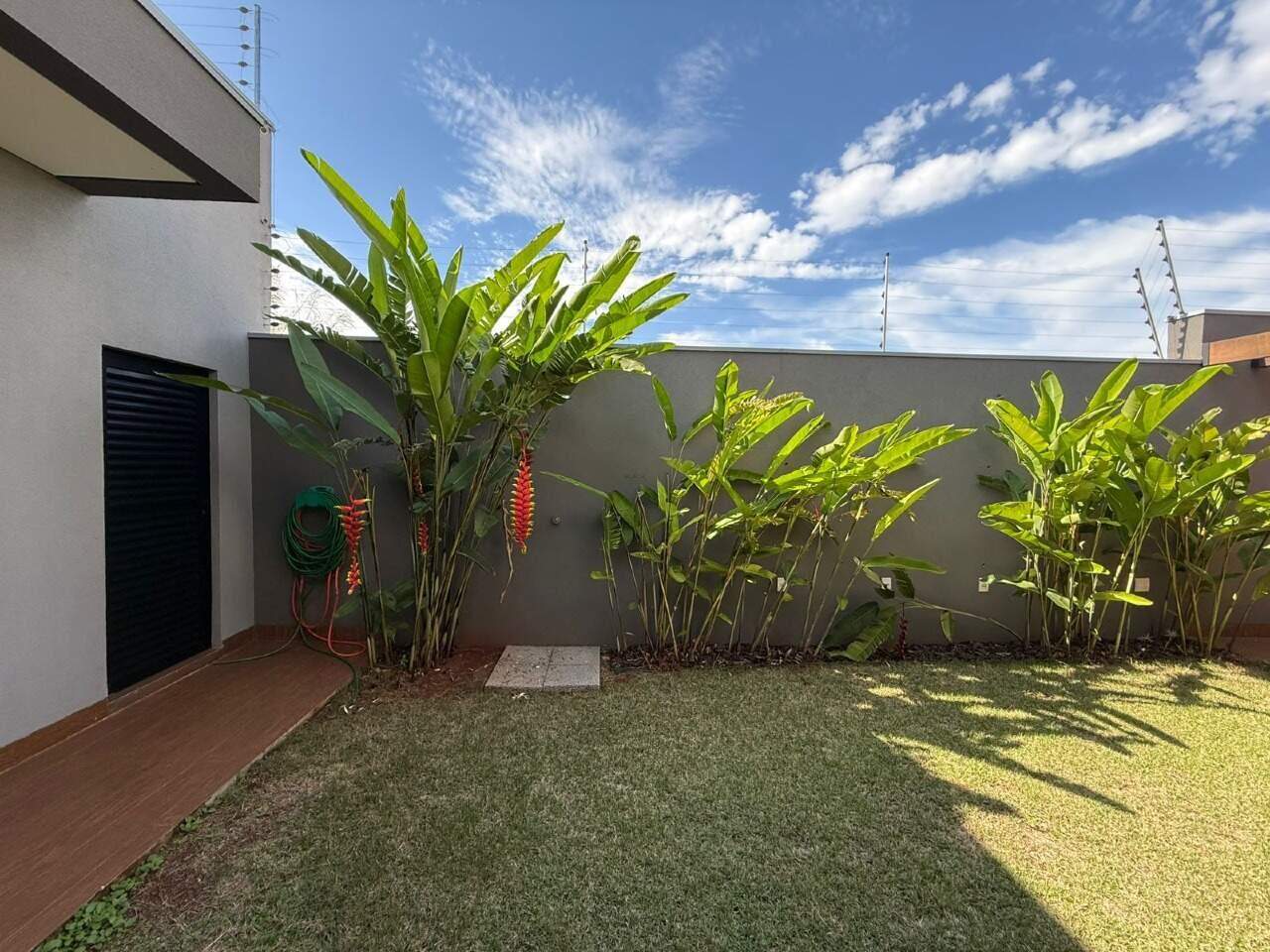 Casa Comercial Para Venda e Aluguel no Jardim das Palmeiras - Foto 13