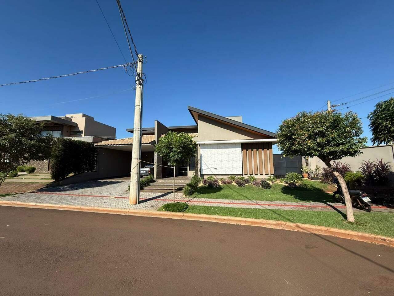Casa com 2 terrenos a Venda no Porto Seguro