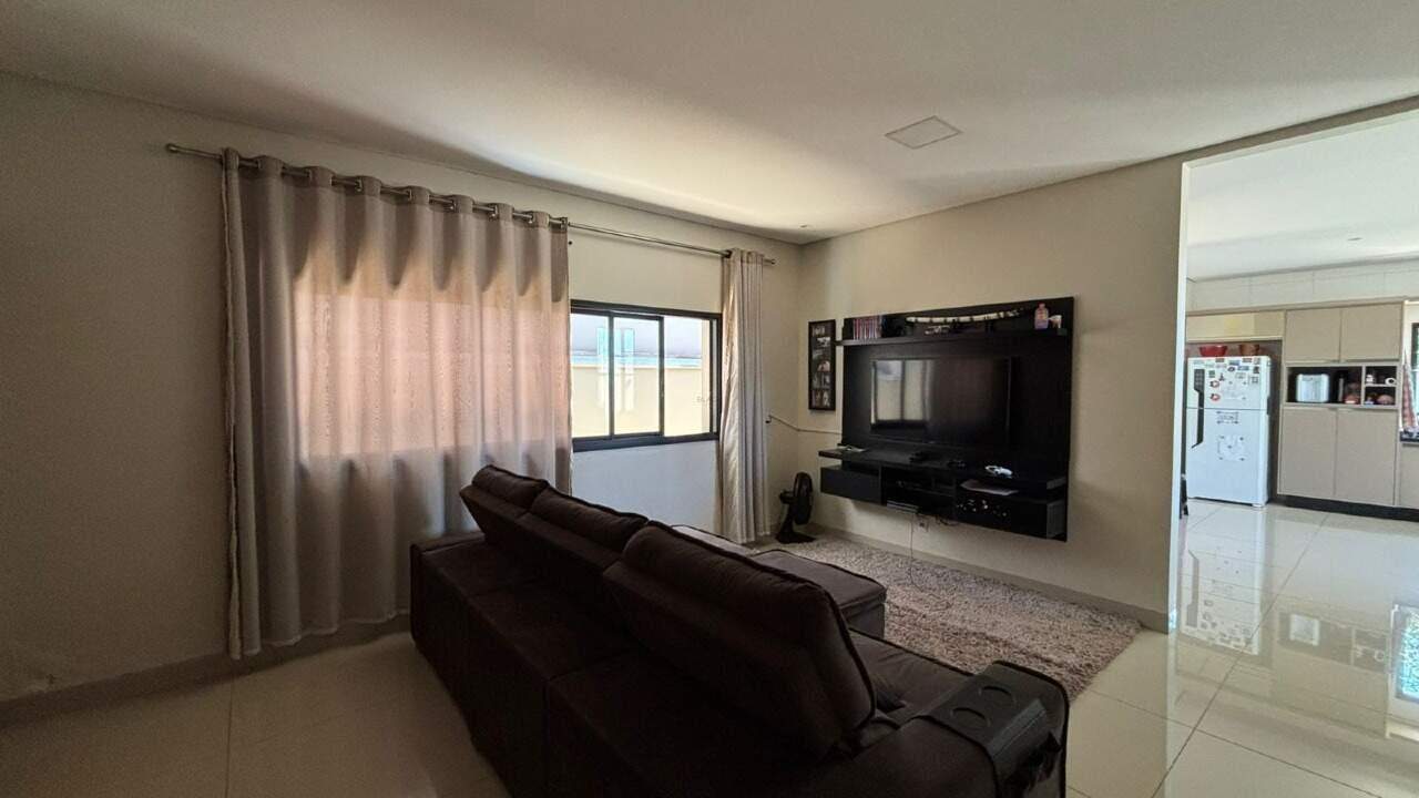 Casa Térrea à Venda no Bairro Monte Carlo – Ideal para Investidores - Foto 5