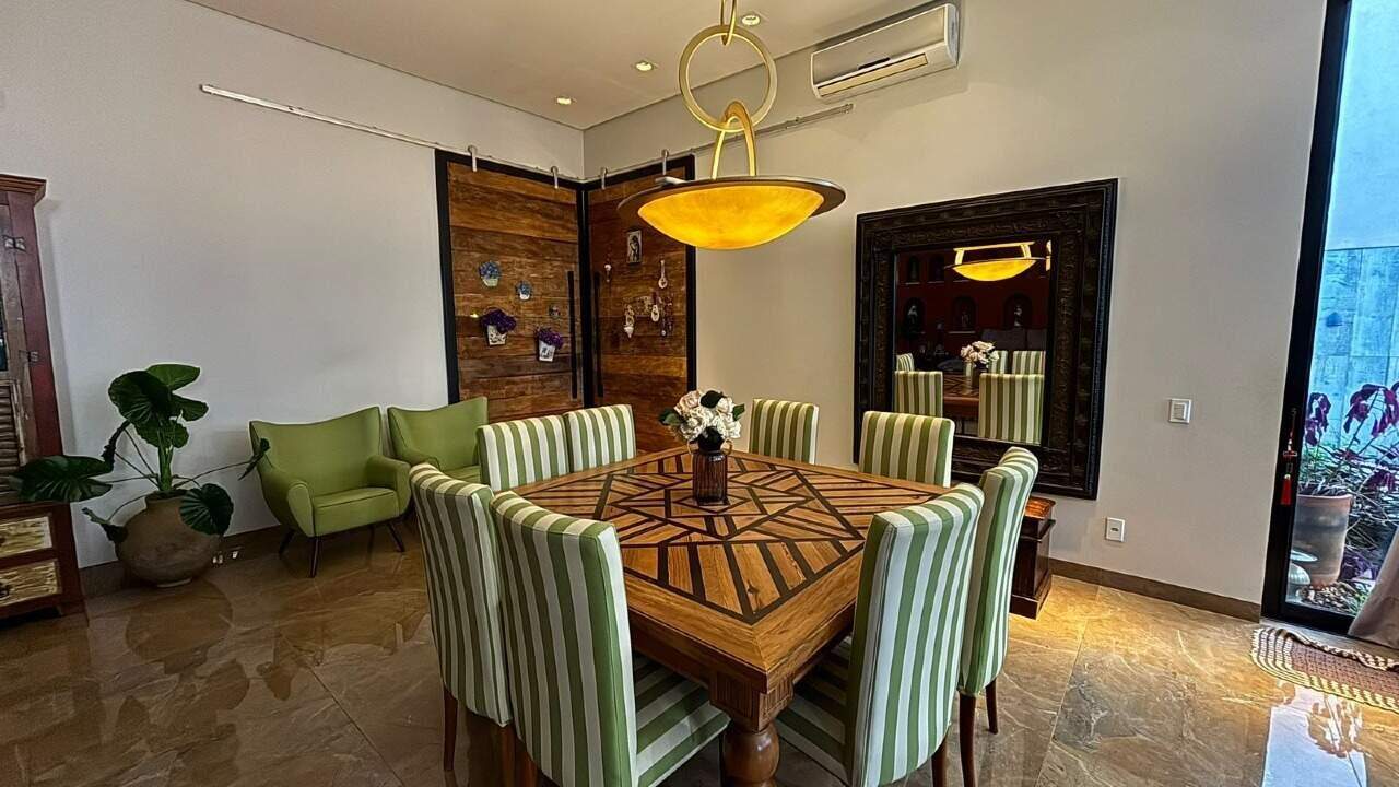 Casa Térrea à Venda no Condomínio Ecoville I – Conforto, Estilo e Acessibilidade em um Só Lugar