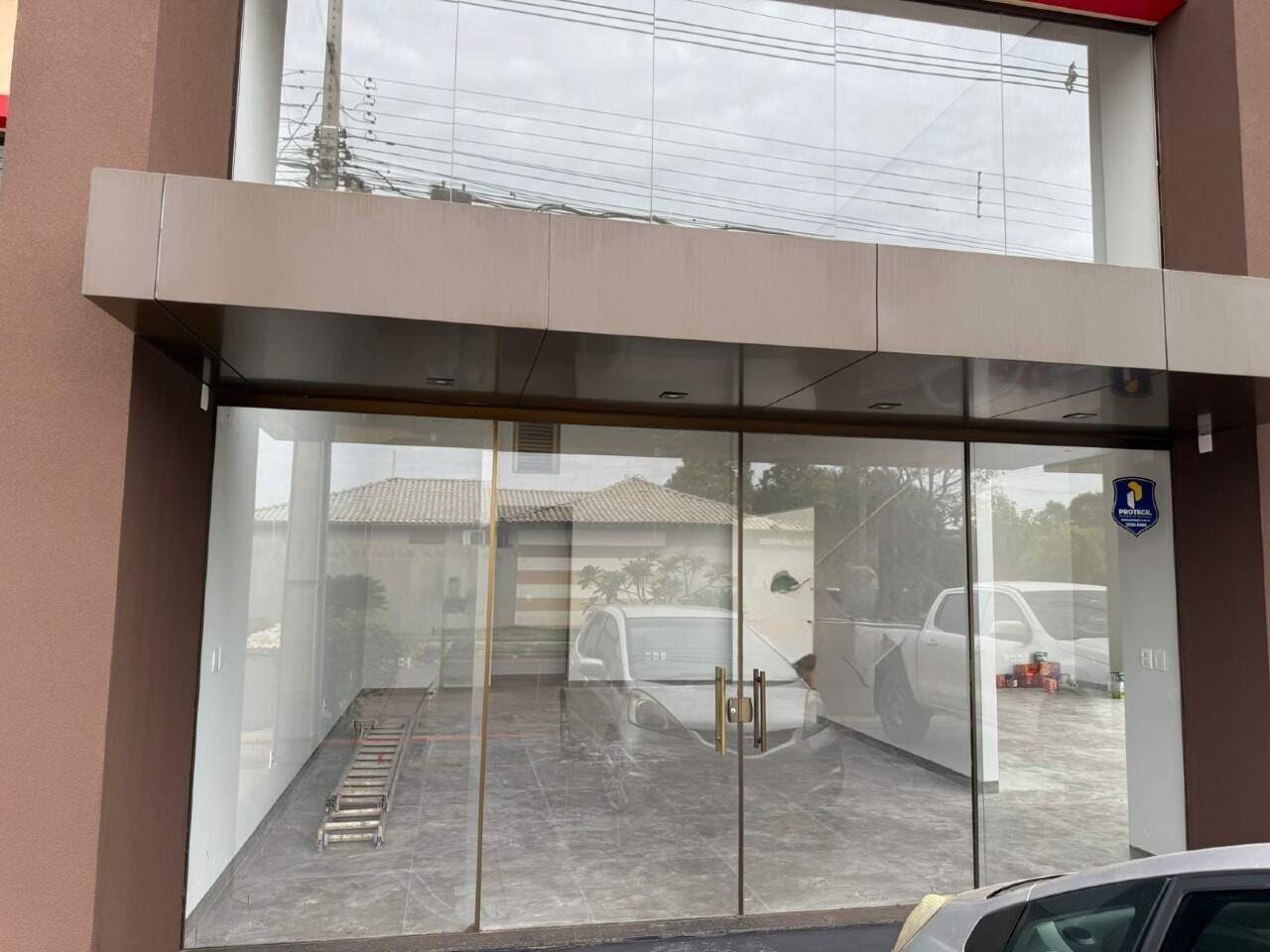 Sala Comercial – Subesquina com toshinobu Katayama