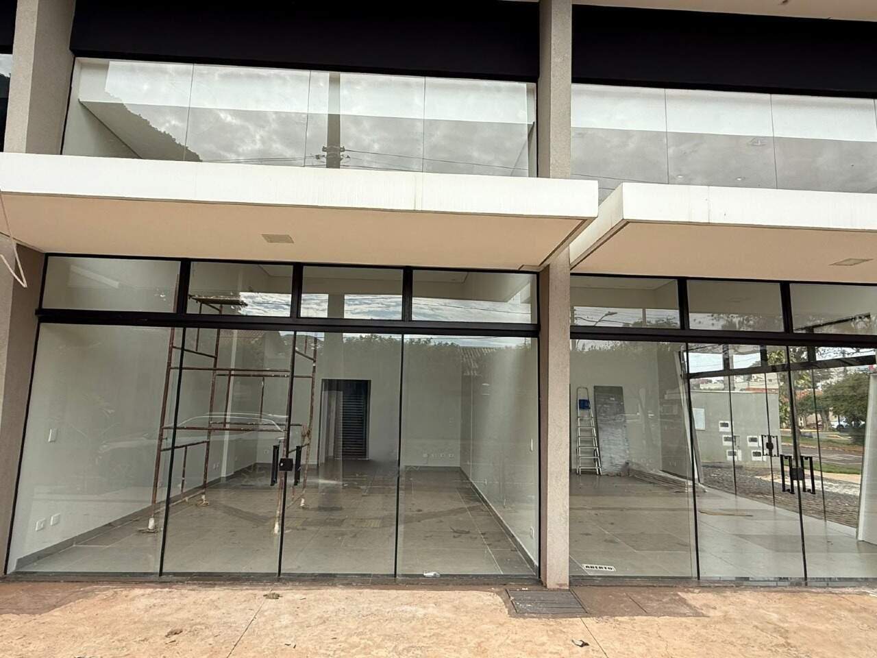 Sala Comercial Aluguel – Monte Alegre – Subesquina
