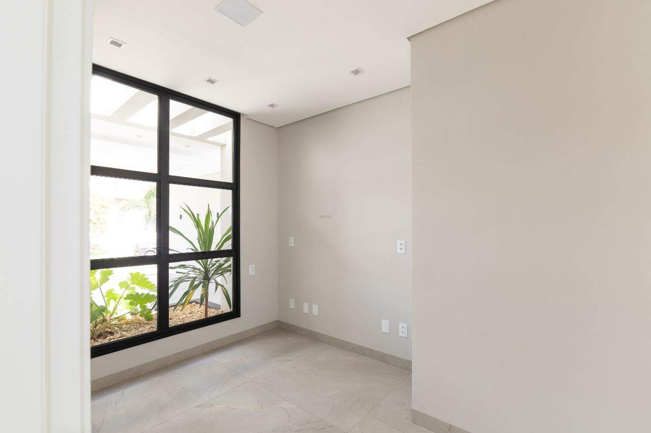 Casa em condomínio à venda, Porto Madero – Dourados/MS
