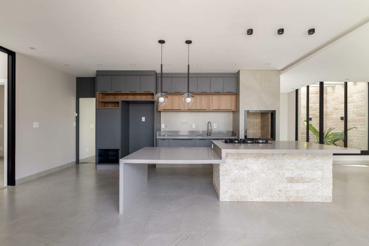 Casa em condomínio à venda, Porto Madero – Dourados/MS
