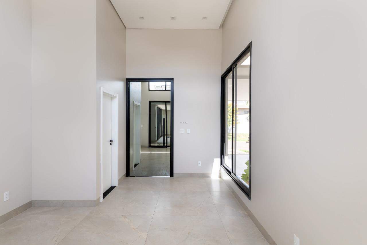 Casa em condomínio à venda, Porto Madero – Dourados/MS