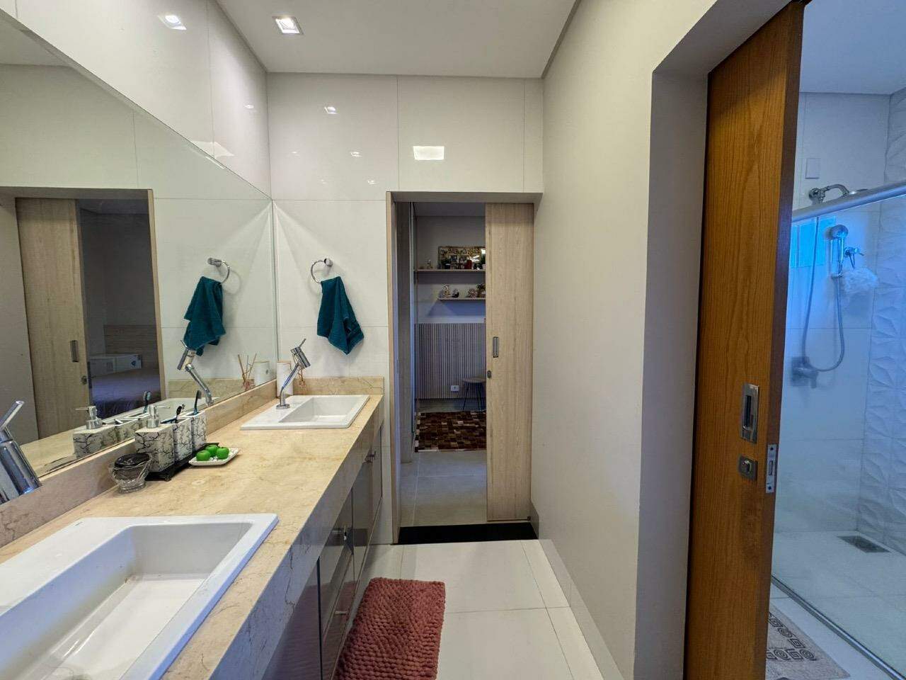 Excelente casa no Condomínio Goldon Park - Foto 13