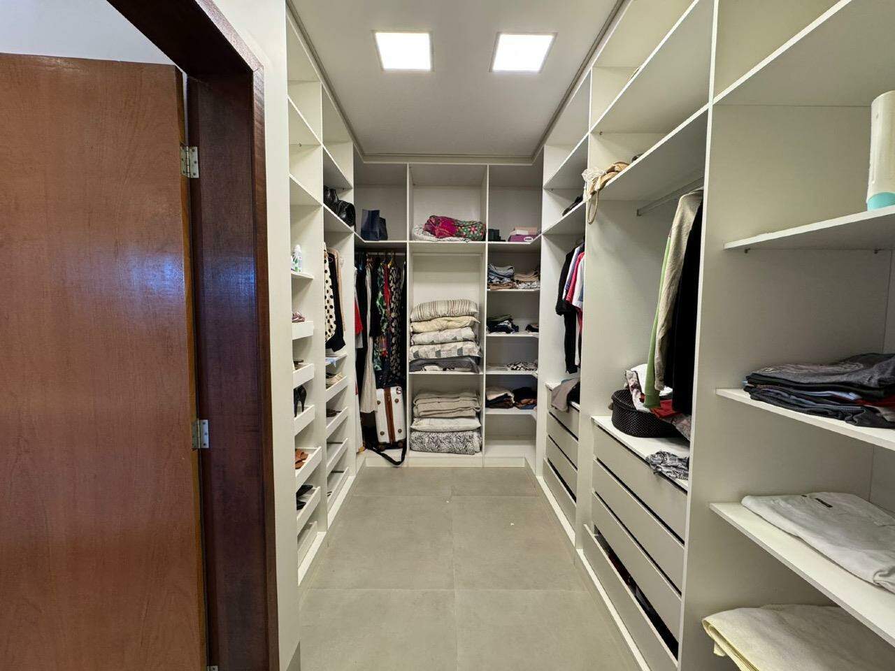 Excelente casa no Condomínio Goldon Park - Foto 17