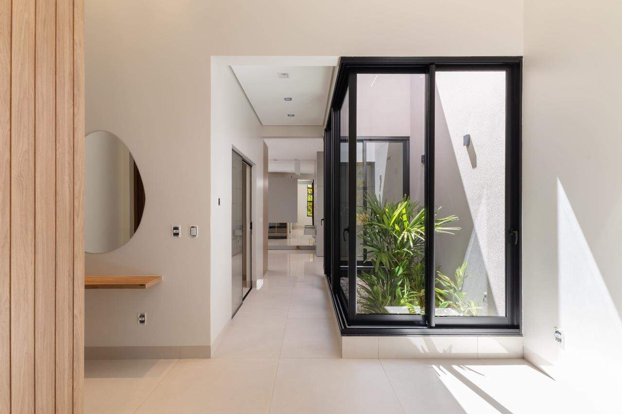Casa comercial à venda, 3 suítes, Porto Madero – Dourados/MS