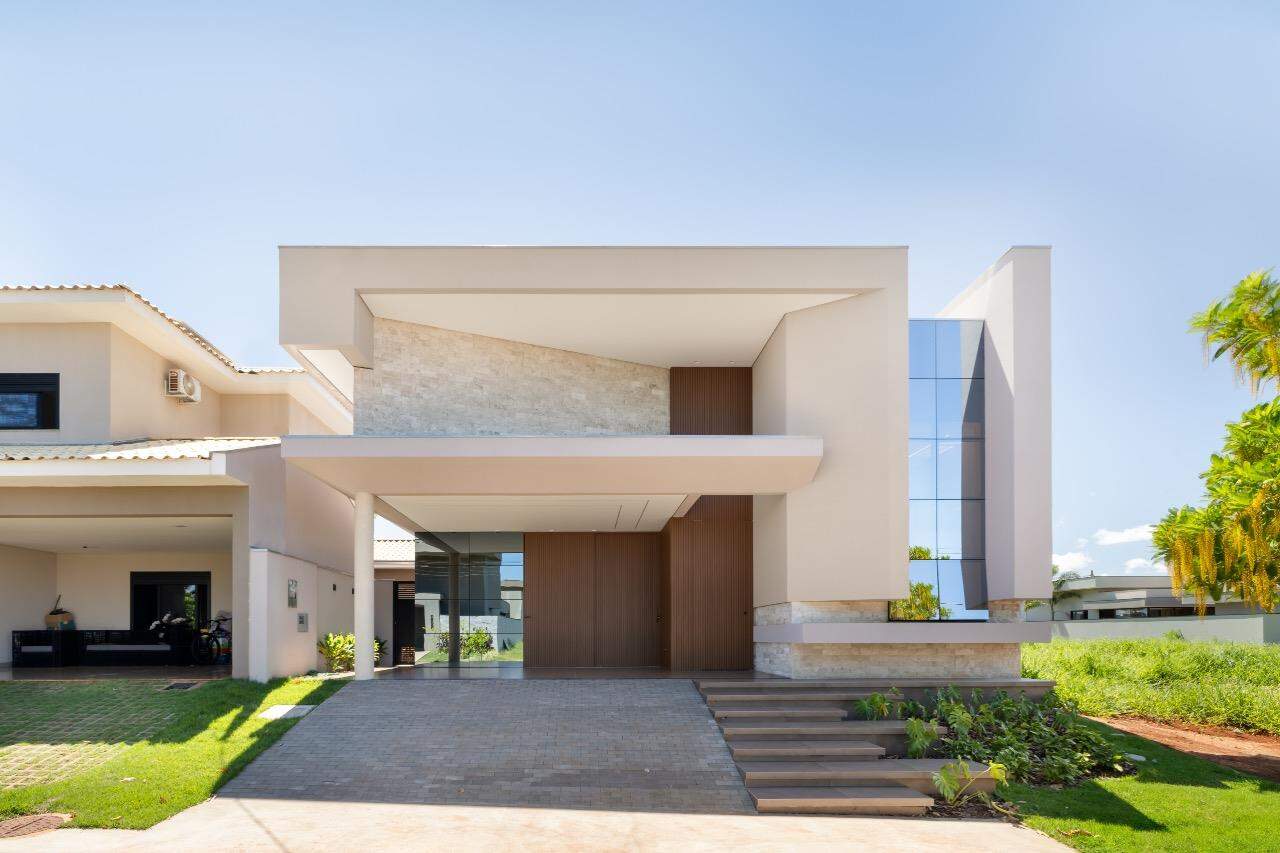 Casa comercial à venda, 3 suítes, Porto Madero – Dourados/MS