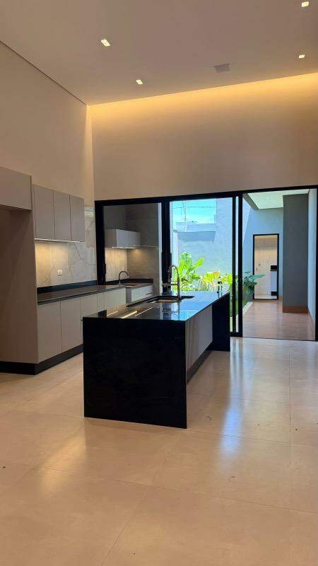 Casa em condomínio à venda, 2 quartos, 1 suíte, Vivere do Lago – Dourados/MS