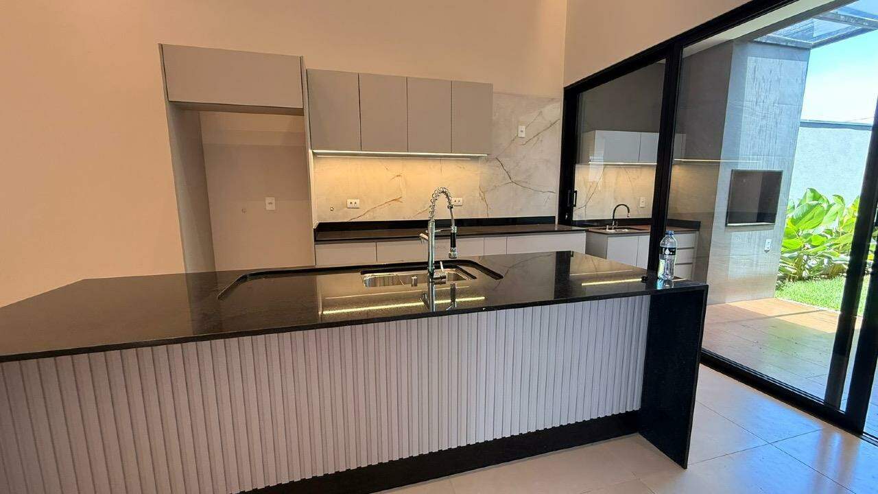 Casa em condomínio à venda, 2 quartos, 1 suíte, Vivere do Lago – Dourados/MS
