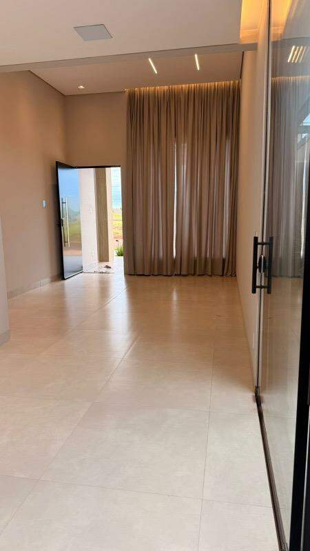 Casa à venda, 2 quartos, 1 suíte, 2 vagas, Vivere do Lago – Dourados/MS