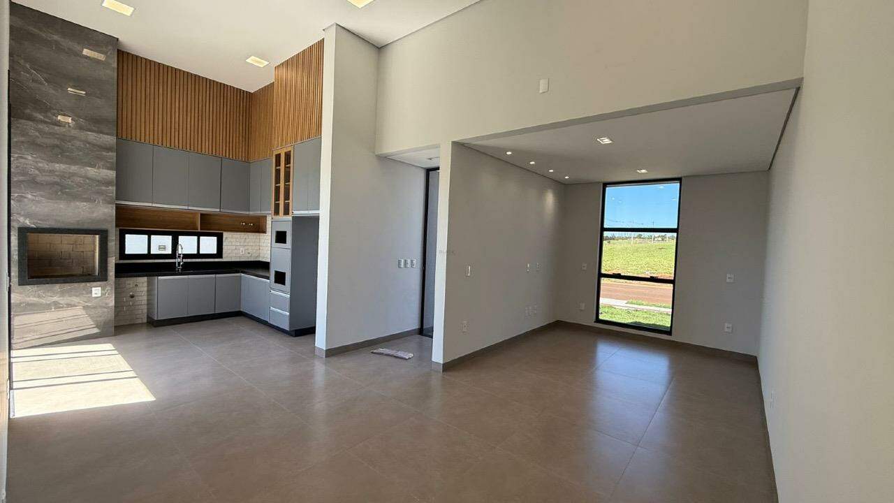 Belíssima CASA DE ALTO PADRÃO NO CONDOMÍNIO VIVERE DO LAGO