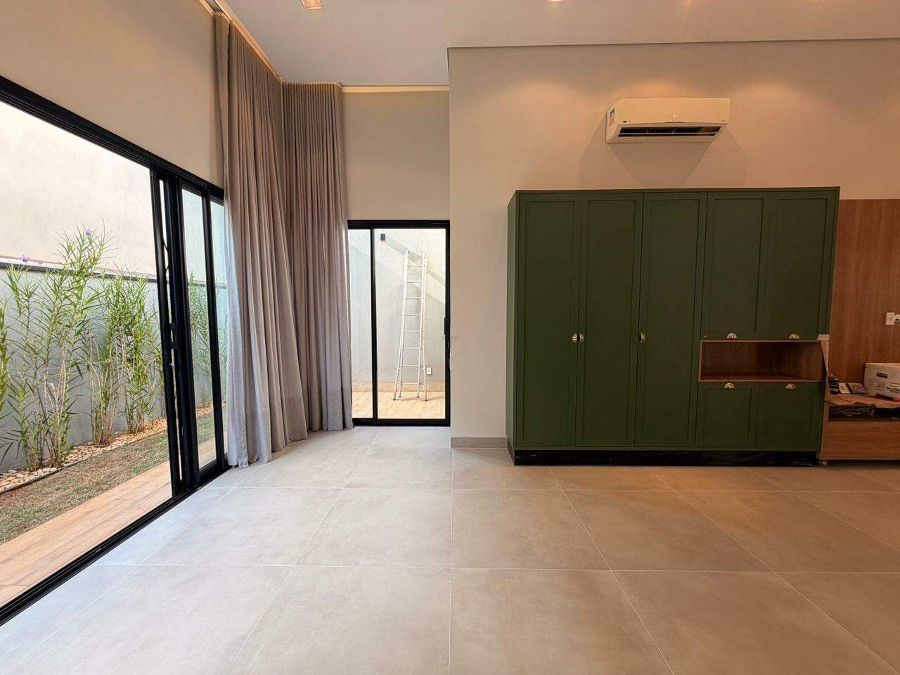 Casa em condomínio à venda, 2 quartos, 1 suíte, 4 vagas, Porto Seguro – Dourados/MS