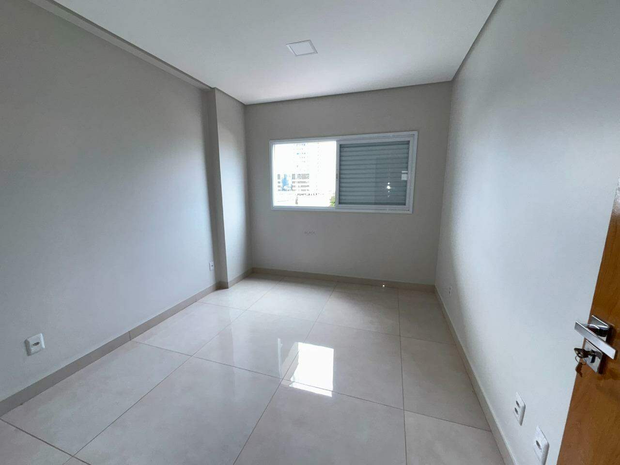 Apartamento para Locação – Edifício Torre do Sol