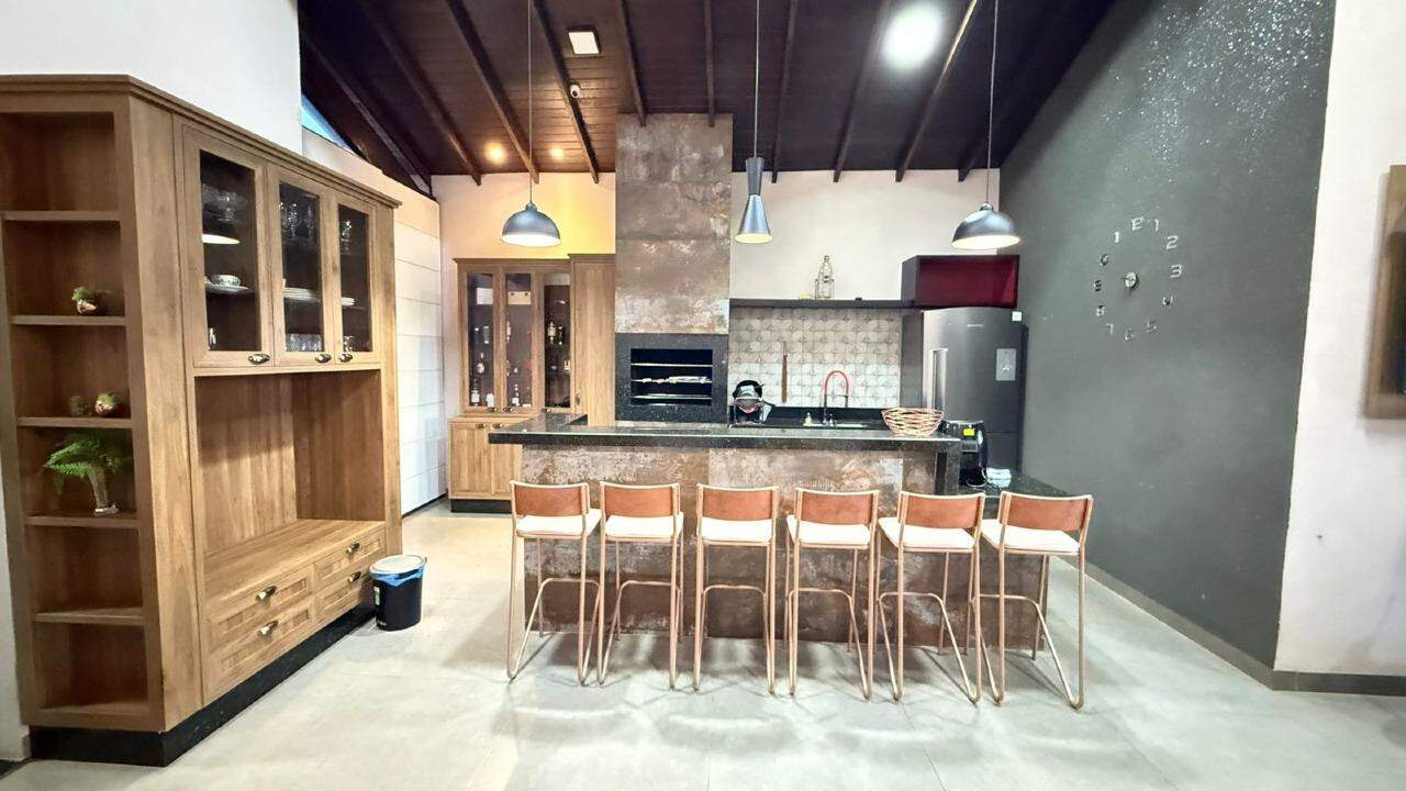 Casa à venda, 2 quartos, 1 suíte, 2 vagas, Jardim dos Estados – Dourados/MS