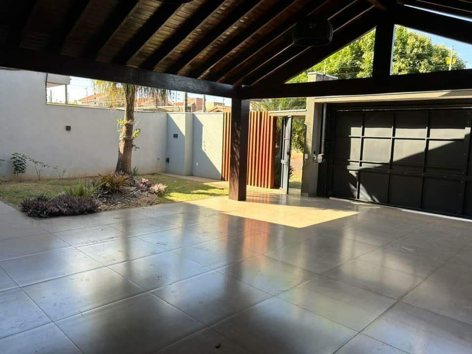 Casa à venda, 2 quartos, 1 suíte, 2 vagas, Jardim dos Estados – Dourados/MS