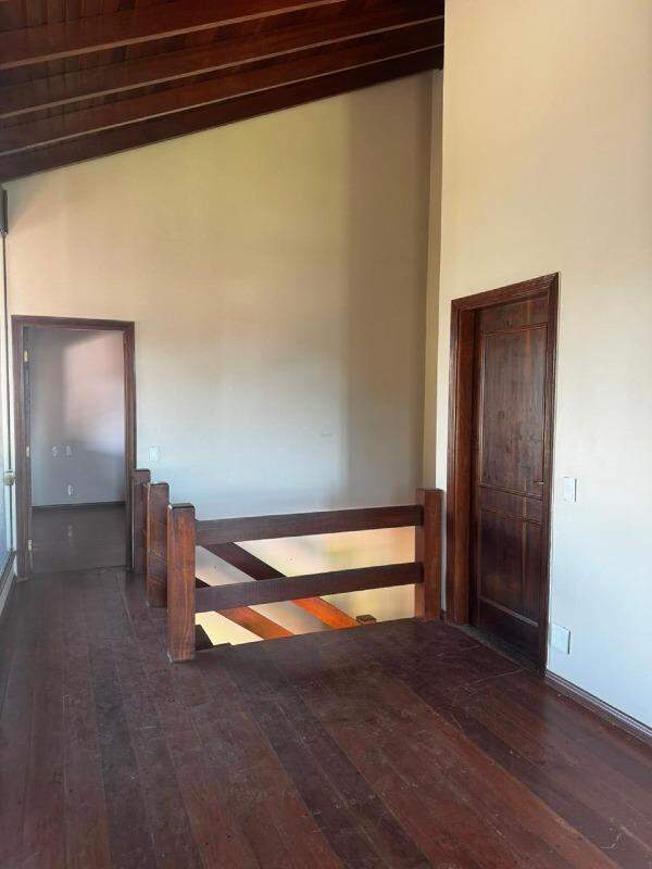 Casa no Jardim América | 675m² | 3 Suítes | Comercial ou Residencial