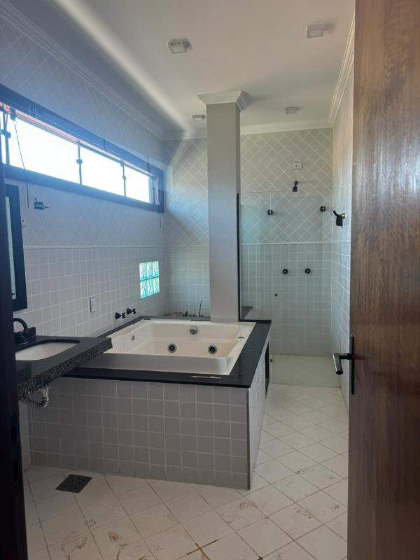 Casa no Jardim América | 675m² | 3 Suítes | Comercial ou Residencial - Foto 30