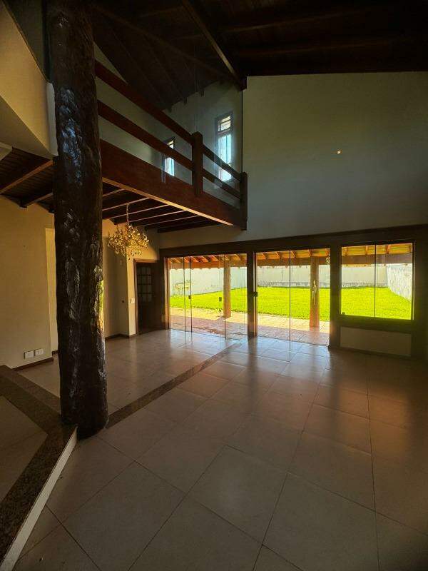 Casa no Jardim América | 675m² | 3 Suítes | Comercial ou Residencial