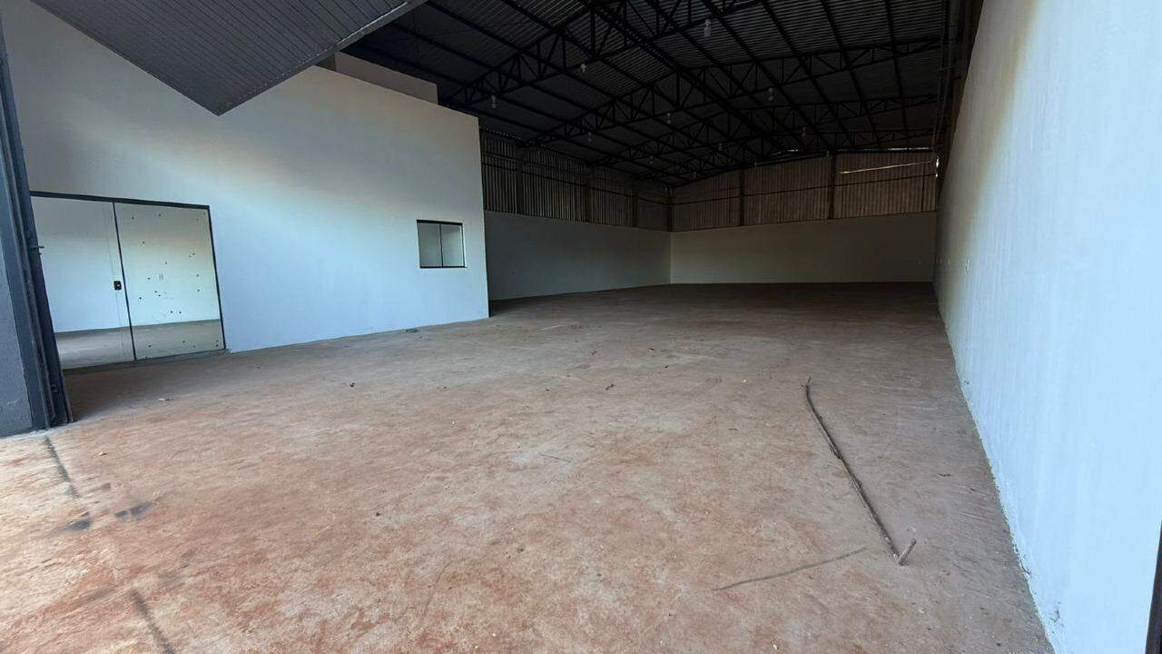 Barracão próximo ao Assai Atacadista