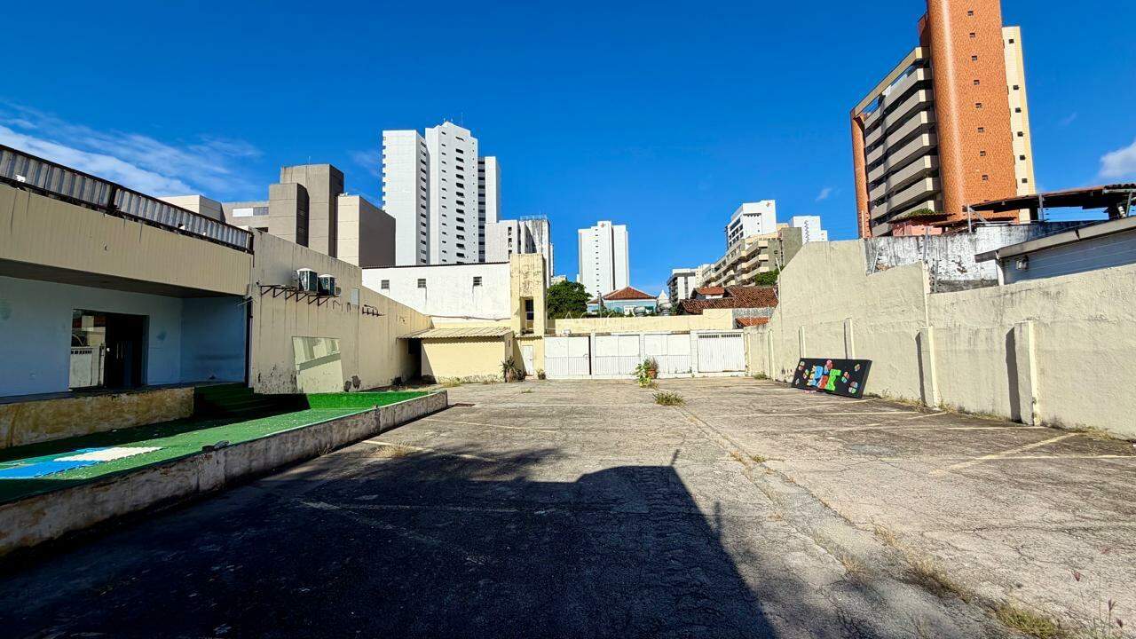 Prédio Comercial para Aluguel na Aldeota