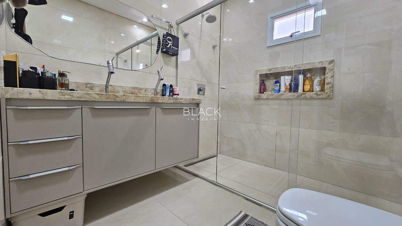 Casa Terrea no Alphaville IV, 3 Suítes. - Foto 11
