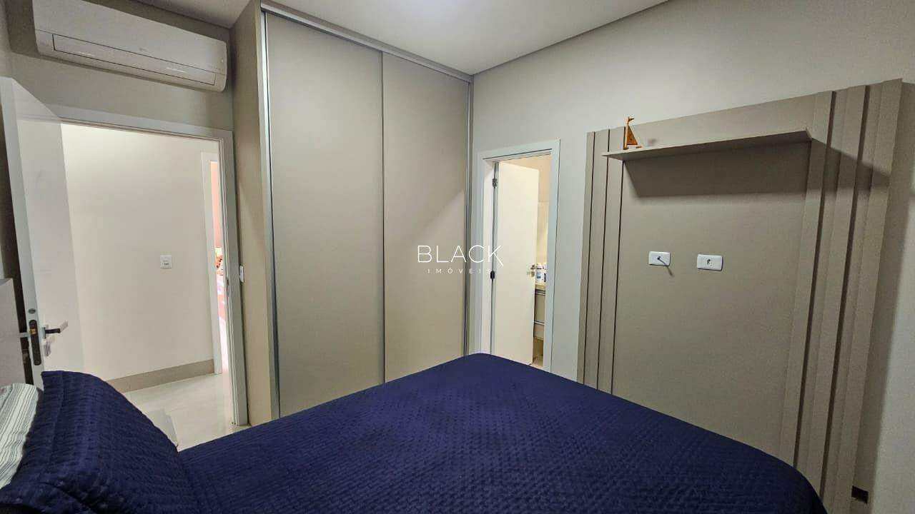 Casa Terrea no Alphaville IV, 3 Suítes. - Foto 12