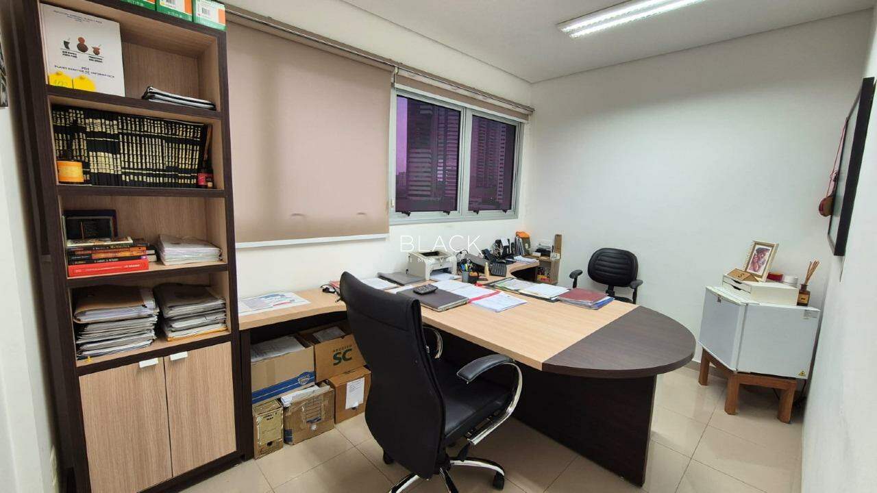Sala comercial à venda – Evidence