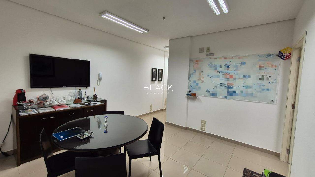 Sala comercial à venda – Evidence