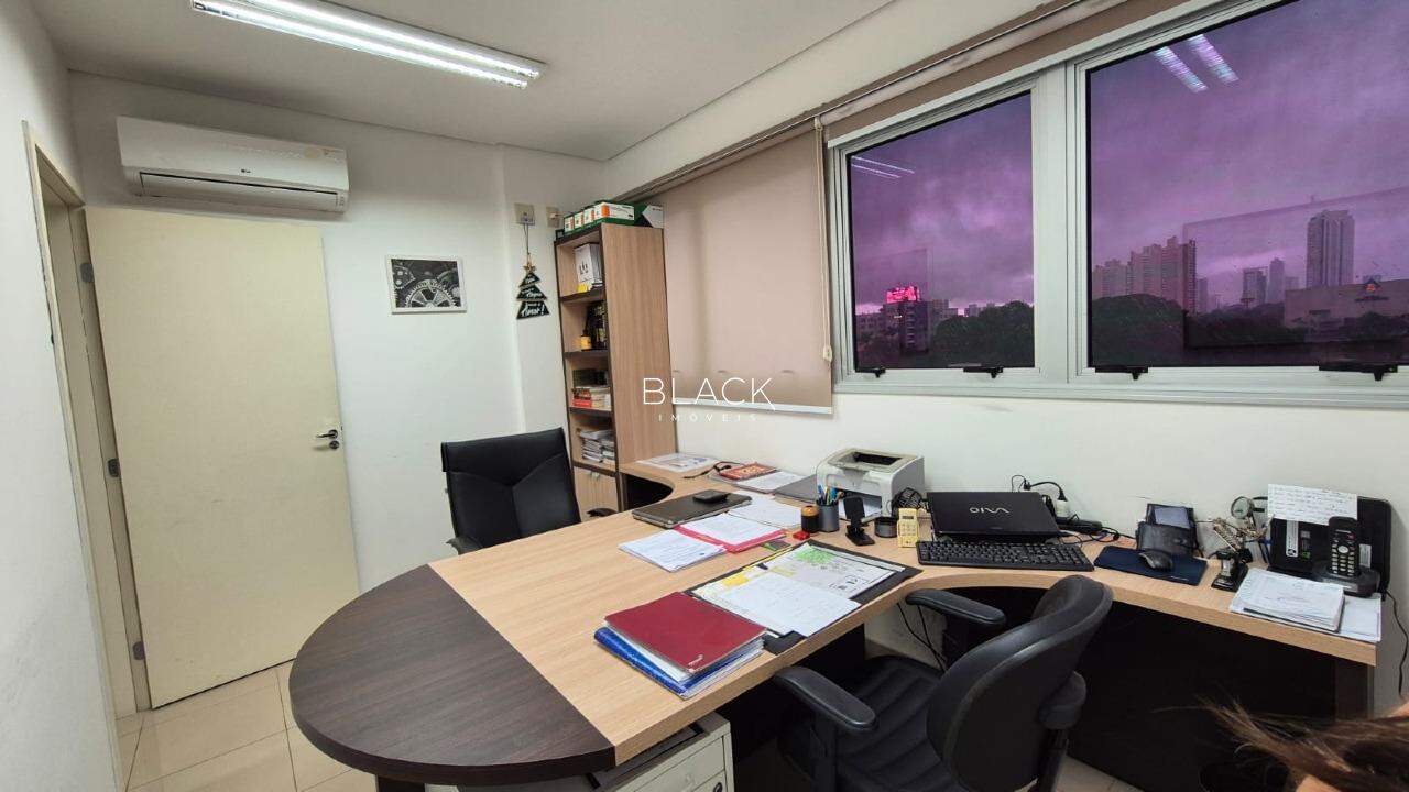 Sala comercial à venda – Evidence