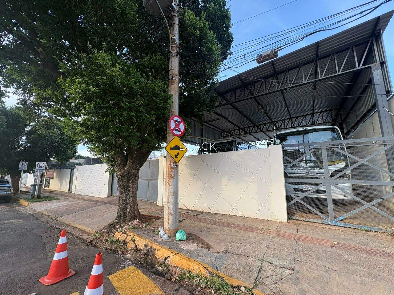 Imóvel comercial à venda – Jardim Monte Líbano