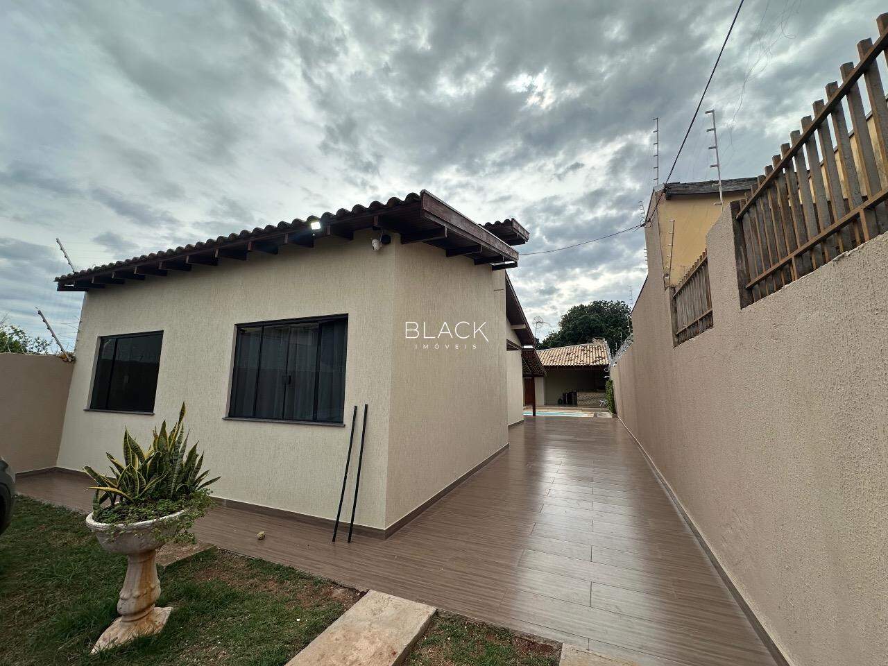 Casa térrea à venda no Bairro Caiçara