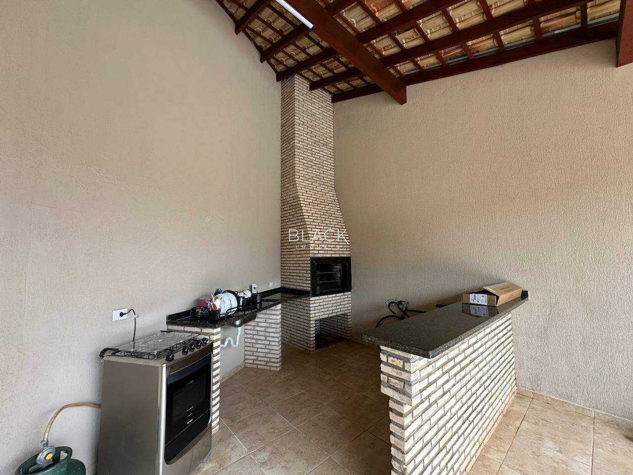 Casa térrea à venda no Bairro Caiçara