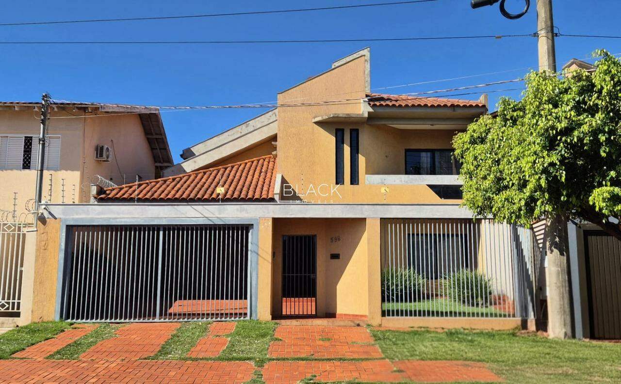 Sobrado à venda – Chácara Cachoeira - Foto 1