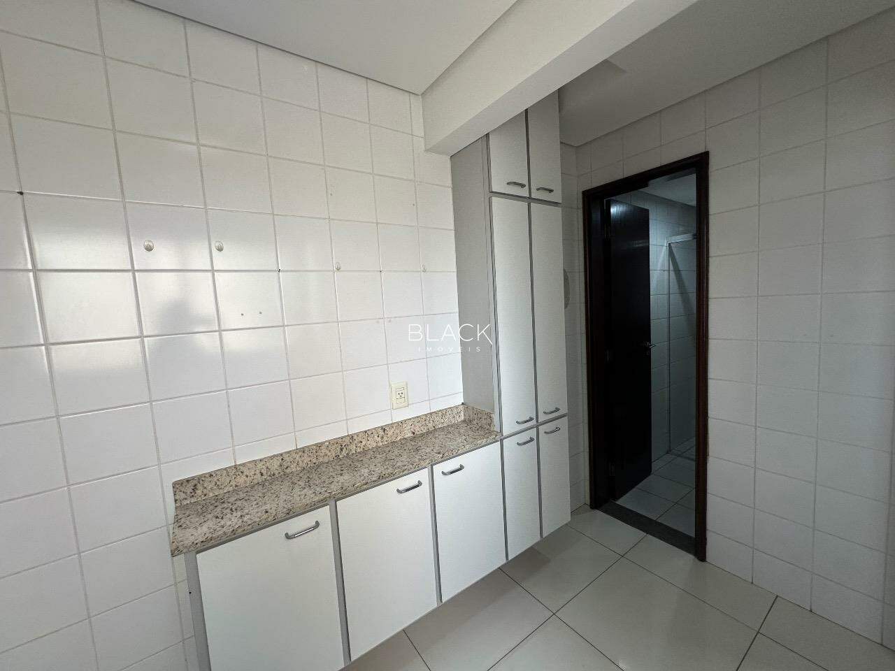 Apartamento para locação – Bougainville