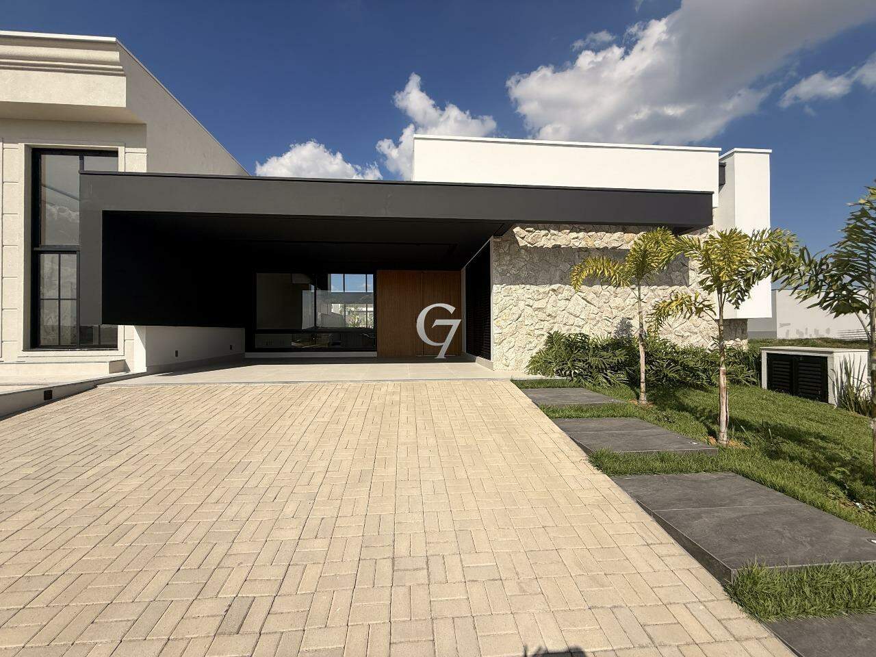Casa à venda no Jardim Residencial Dona Maria José: 