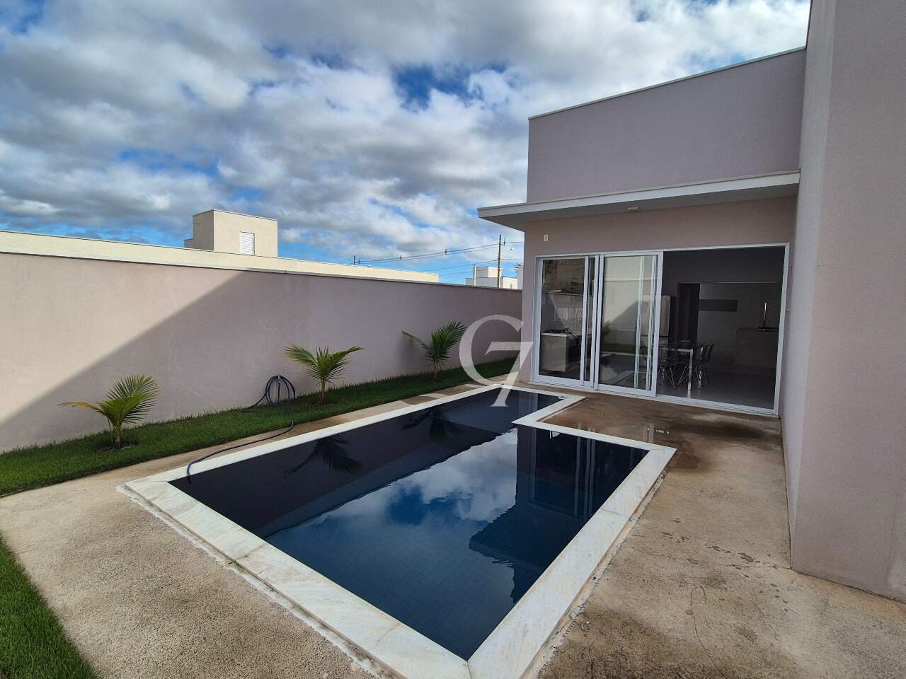 Casa à venda no Portal dos Bandeirantes Salto: 