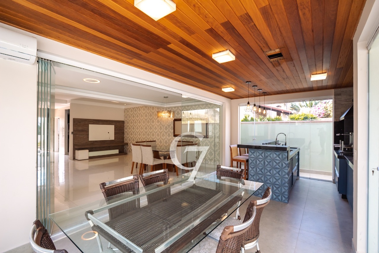 Casa à venda no Jardim dos Aromas: 