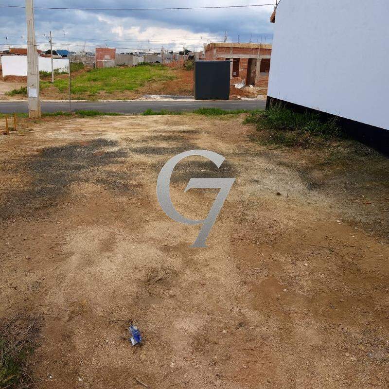 Lote à venda no Residencial Barnabé: 