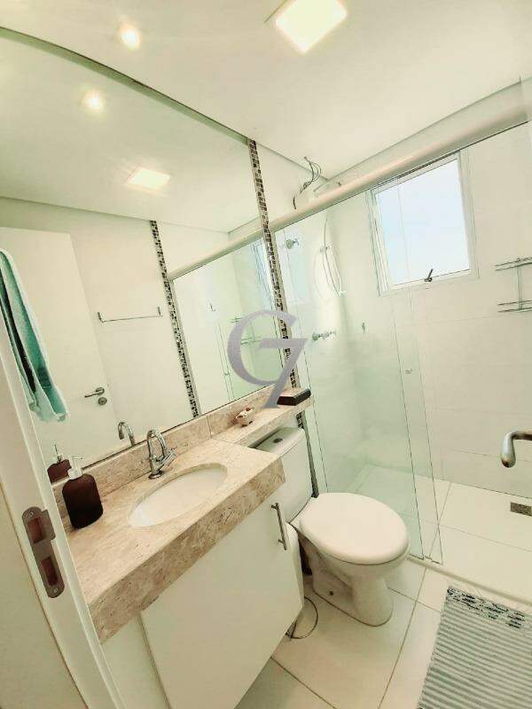 Apartamento à venda no Jardim Nair Maria: 